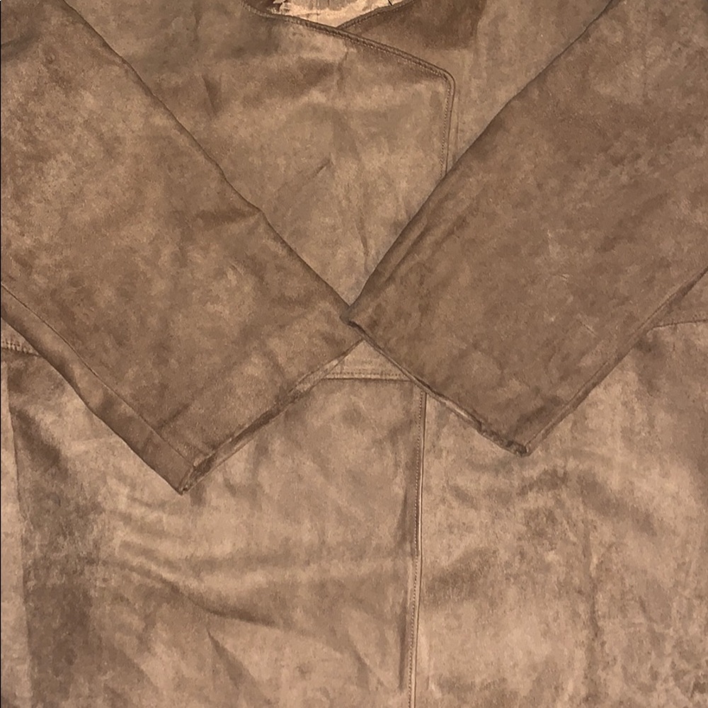 Overcoat - Picture 3 of 4